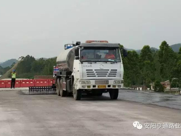 捷報(bào)頻傳，慶我公司仁博項(xiàng)目試驗(yàn)段順利完成