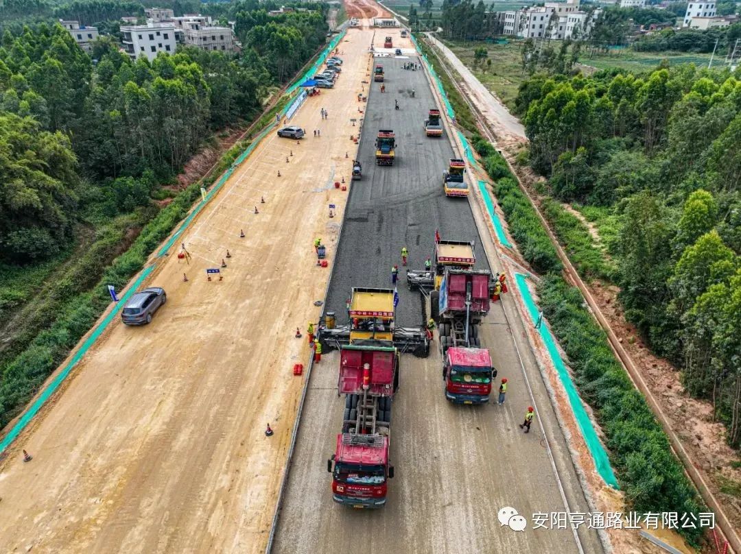 【省重 點項目】3D技術(shù)“打印”高速公路，南三島大橋項目進入路面工程施工階段